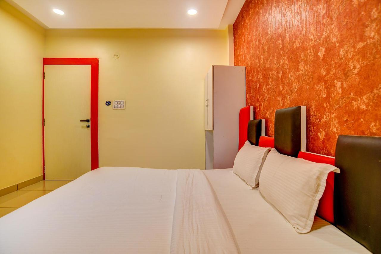 Fabhotel Rajat Crown Bhopal Bagian luar foto