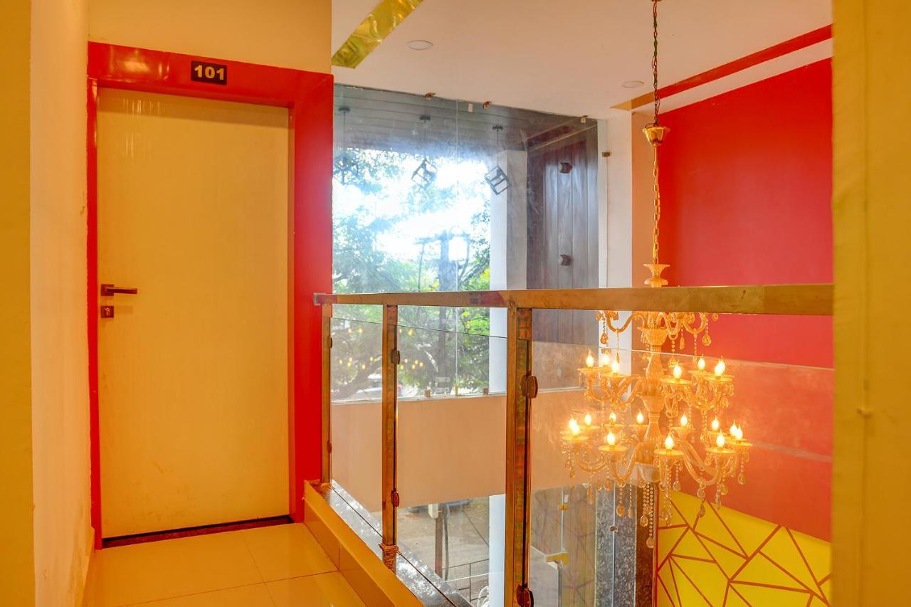 Fabhotel Rajat Crown Bhopal Bagian luar foto