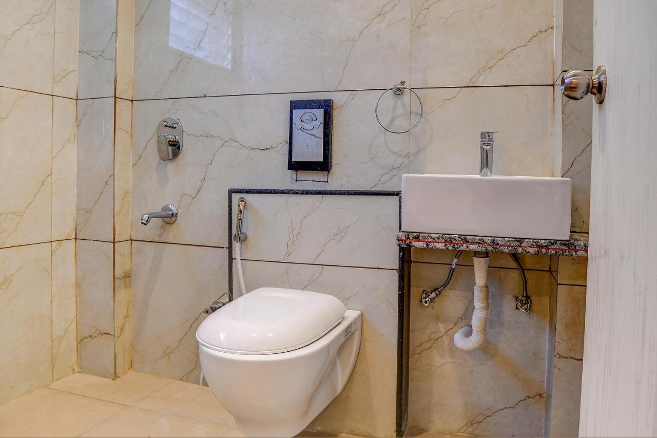 Fabhotel Rajat Crown Bhopal Bagian luar foto
