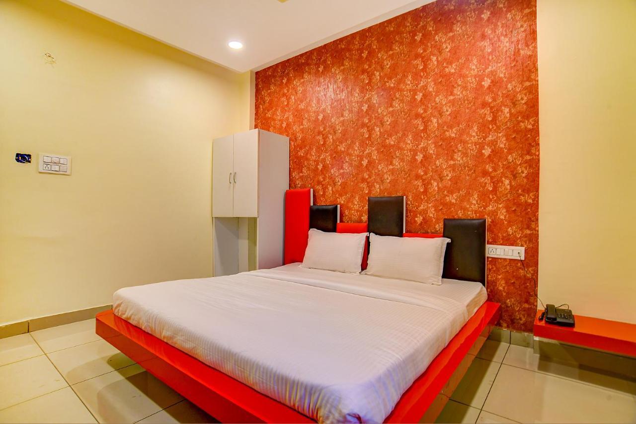 Fabhotel Rajat Crown Bhopal Bagian luar foto